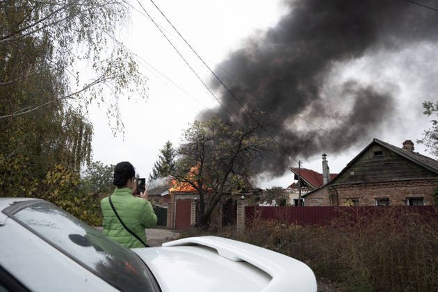 October 17, 2026, Sloviansk, Donetsk Oblast, Ukraine: Emergency services respond following a Russian attack on a residential neighbourhood in Sloviansk, Donetsk Oblast, Ukraine, as firefighters work to extinguish a blaze at a damaged house. Residents continue their daily lives amid the ongoing war. Sloviansk Ukraine - ZUMAm350 20261017_zip_m350_002 Copyright: xCameronxJones-Manleyx