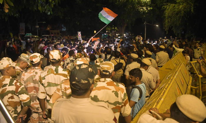 NSUI supporters hold a peaceful Candle March to demand justice for Ankita Bhandari New Delhi, Oct 17 (ANI): Security deployed during a peaceful Candle March by NSUI members to protest the appointment of Dushyant Gautam as the Governor of Sikkim and demand justice for Ankita Bhandari outside the NSUI office, in New Delhi on Saturday. New Delhi Delhi India Copyright: xANIx ANI_20261017342