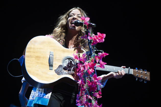 October 17, 2026, Madrid, Spain: Singer Sofia Ellar performs during a concert at the Plaza de Espana in Madrid. Madrid Spain  - ZUMAs197 20261017_aaa_s197_134 Copyright: xAtilanoxGarciax