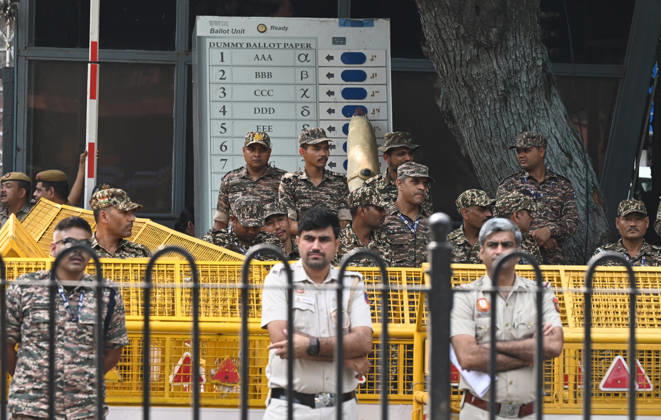 NEW DELHI, INDIA - OCTOBER 17: Paramilitary Forces and Delhi Police deployed outside the election commission of India HQ, on October 17, 2026 in New Delhi, India. (Photo by Sonu Mehta Hindustan Times ) CJP Supporters Protest Demanding CEC Gyanesh Kumar s Resignation Over Voter List Changes