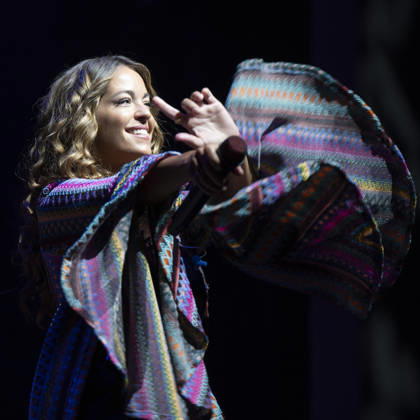 Sofía Ellar Performs in Madrid, Spain - 17 Oct 2026 Singer Sofía Ellar performs during a concert at the Plaza de Espana in Madrid. Madrid Spain Copyright: xAtilanoxGarciax xSOPAxImagesx PHOTO12774