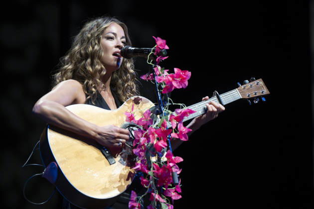October 17, 2026, Madrid, Spain: Singer Sofía Ellar performs during a concert at the Plaza de Espana in Madrid. Madrid Spain - ZUMAs197 20261017_aaa_s197_139 Copyright: xAtilanoxGarciax