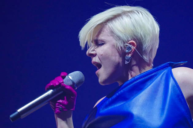 STOCKHOLM, SWEDEN 20261017 Robyn performs a concert during her The Sexistential Tour at 3Arena, STOCKHOLM, SWEDEN x10658x  Copyright: xMagnusxLejhall TTx ROBYN PA 3ARENA I STOCKHOLM ff49QuwBUf4