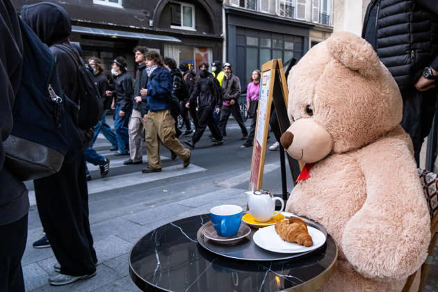 October 17, 2026, Paris, Ile De France, France: Thousands of people took part in the Ã¢â‚¬ËœGilet JeunesÃ¢â‚¬â ¢ general strike in Paris. Following weeks of protests and school occupations, a wave of demonstrations swept across France on 17 October. In Paris, demonstrators began gathering from the morning onwards at various locations, before heading to Place de la Ro publique, where fierce clashes with the police broke out and lasted for several hours. The demonstrators also erected barricades along the cityÃ¢â‚¬â ¢s streets and looted a number of shops. Paris France  - ZUMAs377 20261017_znp_s377_008 Copyright: xPietroxStariccox