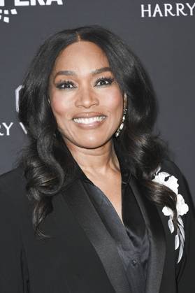 Angela Bassett at arrivals for LA Opera s Opening Night Gala, Dorothy Chandler Pavilion in The Music Center, Los Angeles, CA, October 17, 2026. Photo By: Elizabeth Goodenough Everett Collection LA Opera s Opening Night Gala PUBLICATIONXNOTxINxCANxCHNxFRAxITAxJPNxNORxPOLxRUSxESPxUKxUSA
