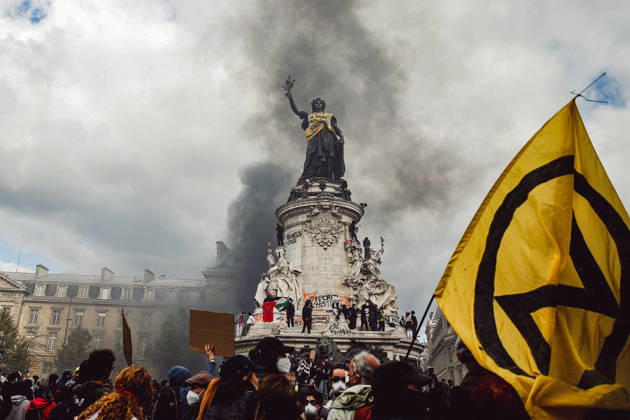 High Cost of Living Protest - Paris Extinction Rebellion action during National day of action in France to protest the high cost of living and student conditions, bringing together high school and college students, labor unions, and the Yellow Vests movement held at Place de la Republique, Paris, France, on October 17, 2026. Photo by Marie-Paola Bertrand-Hillion ABACAPRESS.COM Paris France  Copyright: xBertrand-HillionxMarie-Paola ABACAx