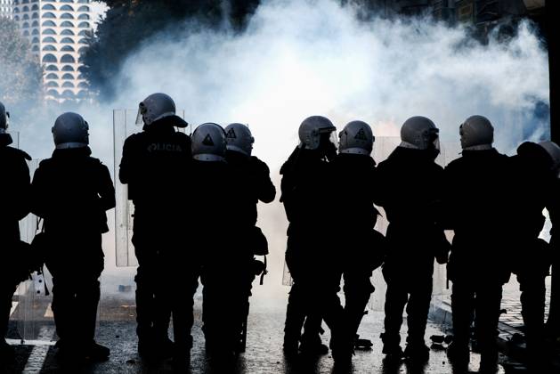 Tirana Clashes Enter Fifth Day TIRANA, ALBANIA, OCTOBER 17, 2026: Demonstrators clash with riot police outside the Ministry of Education during student-led anti-government protests in Tirana. Police deploy tear gas as protesters throw stones during a fifth consecutive day of unrest. Demonstrators demand improved university conditions and the resignation of Prime Minister Edi Rama. Tirana Albania Copyright: x xVlasovxSulajx xJNAxPressx