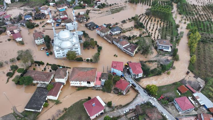 Overflowing stream floods neighborhood in northwestern Turkiye SAKARYA, TURKIYE - OCTOBER 18: An aerial view of flooded houses and streets in the Daricayiri neighborhood of Karasu district in Sakarya, northwestern Turkiye, on October 18, 2026. Heavy rainfall throughout the night causes a stream to overflow, inundating parts of the neighborhood. Ibrahim Yozoglu Anadolu Sakarya Turkey. Editorial use only. Please get in touch for any other usage.  Copyright: x2026xAnadoluxIbrahimxYozoglux