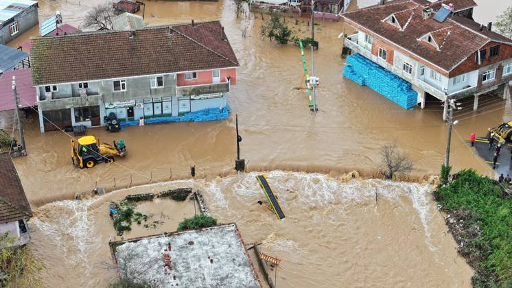Overflowing stream floods neighborhood in northwestern Turkiye SAKARYA, TURKIYE - OCTOBER 18: An aerial view of flooded houses and streets in the Daricayiri neighborhood of Karasu district in Sakarya, northwestern Turkiye, on October 18, 2026. Heavy rainfall throughout the night causes a stream to overflow, inundating parts of the neighborhood. Ibrahim Yozoglu Anadolu Sakarya Turkey. Editorial use only. Please get in touch for any other usage.  Copyright: x2026xAnadoluxIbrahimxYozoglux