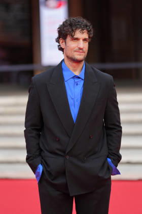 Rome Cinema Fest 2026 - Juste une Illusion Red Carpet French actor Louis Garrel attends the red carpet premiere of the film Juste Une Illusion during the 21st Rome Film Fest in Rome, Italy on October 18, 2026. Photo by Andrea Bracaglia ABACAPRESS.COM Rome Italy Italy  Copyright: xBracagliaxAndrea ABACAx