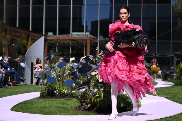 MELBOURNE FASHION WEEK PREVIEW, A model walks the runway during a 2026 Melbourne Fashion Week Runway Preview, at Sky Park, Melbourne, Monday, October 19, 2026. The preview features a selection of the upcoming collections that will appear on M FW runways including designers OUT OF HAND x Lisa Waup, Ebony Noire, Van Ermel Scherer, Perple, Gotham, Wilson Jedd Adams, Asiyam, Atoir, NGALI, Kuwaii, HoMie, Collective Closets x Mariam Farah, TOJHÃÄ, Amy Cottrell, BAAQIY and Sean Rentero. ( NO ARCHIVING MELBOURNE VICTORIA Australia Copyright: xJOELxCARRETTx 20261019116291375901