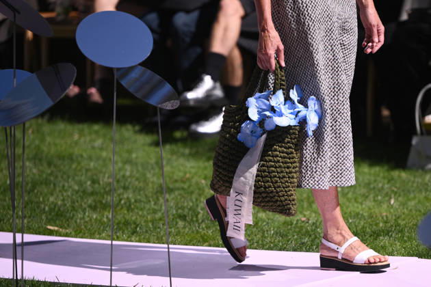 MELBOURNE FASHION WEEK PREVIEW, A model walks the runway during a 2026 Melbourne Fashion Week Runway Preview, at Sky Park, Melbourne, Monday, October 19, 2026. The preview features a selection of the upcoming collections that will appear on M FW runways including designers OUT OF HAND x Lisa Waup, Ebony Noire, Van Ermel Scherer, Perple, Gotham, Wilson Jedd Adams, Asiyam, Atoir, NGALI, Kuwaii, HoMie, Collective Closets x Mariam Farah, TOJHÃÄ, Amy Cottrell, BAAQIY and Sean Rentero. ( NO ARCHIVING MELBOURNE VICTORIA Australia Copyright: xJOELxCARRETTx 20261019196281574373