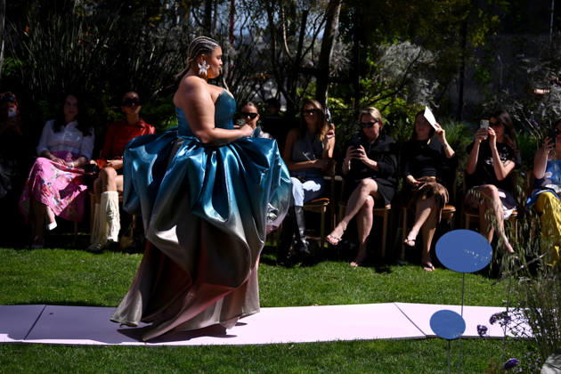 MELBOURNE FASHION WEEK PREVIEW, A model walks the runway during a 2026 Melbourne Fashion Week Runway Preview, at Sky Park, Melbourne, Monday, October 19, 2026. The preview features a selection of the upcoming collections that will appear on M FW runways including designers OUT OF HAND x Lisa Waup, Ebony Noire, Van Ermel Scherer, Perple, Gotham, Wilson Jedd Adams, Asiyam, Atoir, NGALI, Kuwaii, HoMie, Collective Closets x Mariam Farah, TOJHÃÄ, Amy Cottrell, BAAQIY and Sean Rentero. ( NO ARCHIVING MELBOURNE VICTORIA Australia Copyright: xJOELxCARRETTx 20261019113292807102