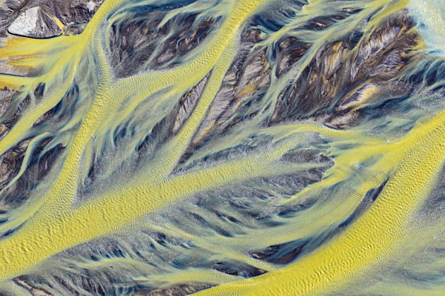Creative Highlights World Aerial abstract view of braided yellow river patterns Landmannalaugar, Suðurland, Iceland CR_ROMO261016A-2142839-01 ,model released, Symbolfoto ,property released