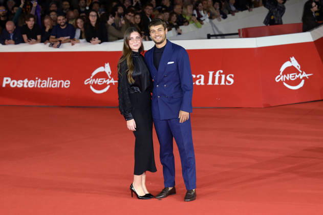 Flavio Cobolli mit Partnerin Matilde Galli bei der Premiere des Dokumentarfilms In un battito auf dem 21. Internationalen Filmfestival von Rom Festa del Cinema di Roma 2026 im Auditorium Parco della Musica. Rom, 18.10.2026