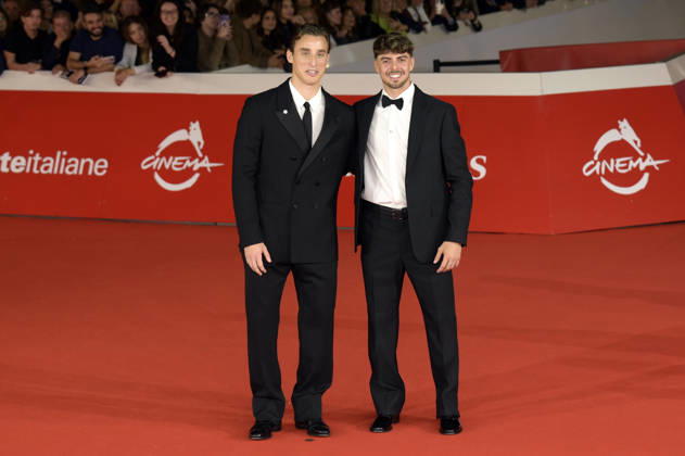 Edoardo Bove und Fabio Di Giannantonio bei der Premiere des Dokumentarfilms In un battito auf dem 21. Internationalen Filmfestival von Rom Festa del Cinema di Roma 2026 im Auditorium Parco della Musica. Rom, 18.10.2026