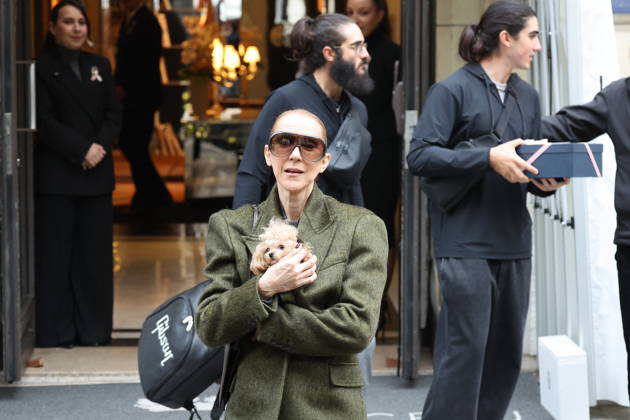 Céline Dion leaves the Royal Monceau hotel with her sons Nelson and Eddy and her dog the day after her final concert in Paris on October 19, 2026. Cyril Moreau, Bestimage. Céline Dion leaves the Royal Monceau hotel with her sons Nelson and Eddy and her dog, the day after her final concert in Paris on October 19, 2026, Paris, France  Copyright: xCYRILxMOREAUx xBESTIMAGExCYRILxMOREAUx xBESTIMAGEx