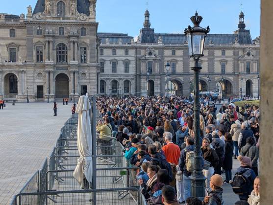 Protesters block Louvre entrances in support of nationwide student movement in Paris PARIS, FRANCE - OCTOBER 19: Protesters block the entrances to the Louvre Museum to express their support for a nationwide high school student protest movement and denounce what they describe as police repression in Paris, France, on October 19, 2026. Luc Auffret Anadolu Paris France. Editorial use only. Please get in touch for any other usage.  Copyright: x2026xAnadoluxLucxAuffretx