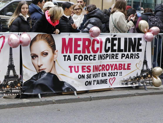 Céline Dion leaves the Royal Monceau hotel with her sons Nelson and Eddy and her dog Madison after her concert series in Paris October 19, 2026 Marc Aussel Lacroix Bestimage Céline Dion leaves the Royal Monceau hotel with her sons Nelson and Eddy and her dog Madison after her concert series in Paris October 19, 2026 Paris, France Copyright: xMarcxAussetxLacroixx xBestimagexMarcxAussetxLacroixx xBestimagex