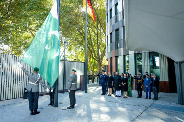 Bundespräsident, Frank-Walter Steinmeier, Akkreditierung von Botschaftern Berlin, Amtssitz am Spreebogen, Bundespräsident, Frank-Walter Steinmeier, Akkreditierung von Botschaftern, Bundeswehr, Botschafter, Pakistan, Salman Sharif Berlin Berlin GER