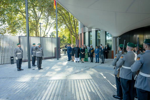 Bundespräsident, Frank-Walter Steinmeier, Akkreditierung von Botschaftern Berlin, Amtssitz am Spreebogen, Bundespräsident, Frank-Walter Steinmeier, Akkreditierung von Botschaftern, Bundeswehr, Botschafter, Pakistan, Salman Sharif Berlin Berlin GER