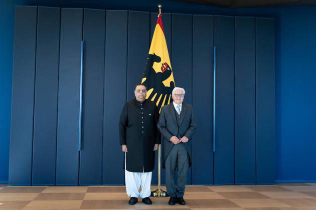 Bundespräsident, Frank-Walter Steinmeier, Akkreditierung von Botschaftern Berlin, Amtssitz am Spreebogen, Bundespräsident, Frank-Walter Steinmeier, Akkreditierung von Botschaftern, Bundeswehr, Botschafter, Pakistan, Salman Sharif Berlin Berlin GER