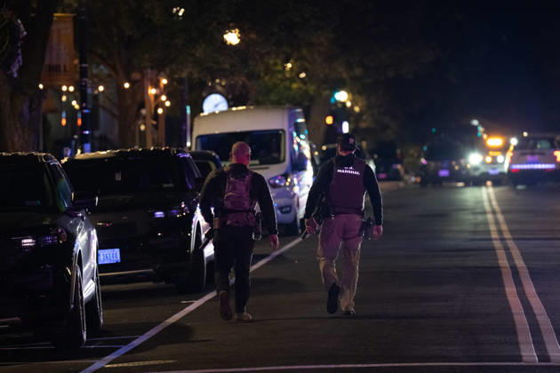 October 19, 2026, Washington, Dc, United States: A National Guard soldier was shot in the Eastern Market neighborhood of Washington, D.C. in the early hours of October 19, 2026. The guardsman tried to break up a fight but was shot by one of the participants, before the suspect was shot by other National Guard soldiers. Both the Guardsman and the suspect were taken to the hospital with non-life threatening injuries. Washington United States - ZUMAl312 20261019_znp_l312_050 Copyright: xAndrewxLeydenx