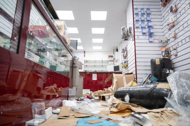 Shops Looted After the October 17th Demonstration - Paris AJ This photo shows the Lyca Mobile at the Boulevard de Magenta store after it has been looted, ransacked, and vandalized on October 19, 2026 two days after riots and looting occurred (pillage) on the sidelines of nationwide cost-of-living demonstrations. Photo by Alexis Jumeau ABACAPRESS.COM Paris France  Copyright: xJumeauxAlexis ABACAx
