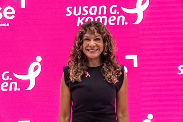 October 19, 2026, New York, New York, USA: Amber Guild, President & CEO of Susan G. Komen Foundation poses on the trading floor of the New York Stock Exchange (NYSE) during opening hours as she rang the Opening Bell in recognition of National Breast Cancer Awareness Month in New York, NY on October 19, 2026. New York USA  - ZUMAr339 20261019_znp_r339_002 Copyright: xLevxRadinx