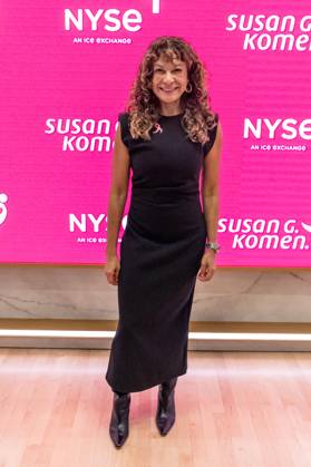 October 19, 2026, New York, New York, USA: Amber Guild, President & CEO of Susan G. Komen Foundation poses on the trading floor of the New York Stock Exchange (NYSE) during opening hours as she rang the Opening Bell in recognition of National Breast Cancer Awareness Month in New York, NY on October 19, 2026. New York USA - ZUMAr339 20261019_znp_r339_003 Copyright: xLevxRadinx