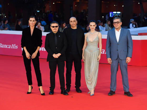 IPA89921526 - Rome, 2026 Film Festival - Night 7 - Red Carpet for the film *Fjord*. Pictured: Catrinel Marlon, Cristian Mungiu, guest Andreea Cristea  Copyright: xVincenzoxLandix xPoolxRomaxFilmxFestx2026x IPA89921526