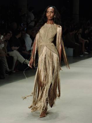 RECORD DATE NOT STATED ammi fashion show at SPFW Sao Paulo (SP), 10 18 2026 - Fashion SPFW Runway - The brand Ammi presents the Forma Viva collection on the last day of Sao Paulo Fashion Week. The brand featured model Isabeli Fontana, whose husband, singer Di Ferrero, was in the audience.(Foto: Leandro Chemalle Thenews2 imago images) ammi fashion show at SPFW  Copyright: xLeandroxChemallex