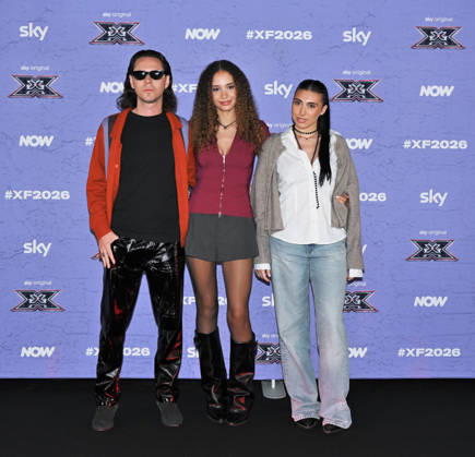 IPA89927833 - Milan, Italy: X Factor 2026 photocall featuring the 12 official contestants JAKE LA FURIA S TEAM In the photo: Alex Fontana, ALÌA, Veronica  Copyright: xNickxZonnax xNickxZonnax IPA89927833