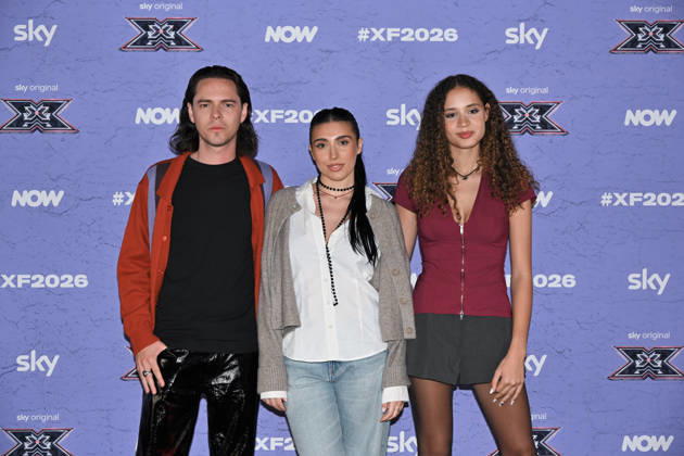 IPA89927849 - Milan, Italy: X Factor 2026 photocall featuring the 12 official contestants JAKE LA FURIA S TEAM In the photo: Alex Fontana, ALÌA, Veronica  Copyright: xNickxZonnax xNickxZonnax IPA89927849