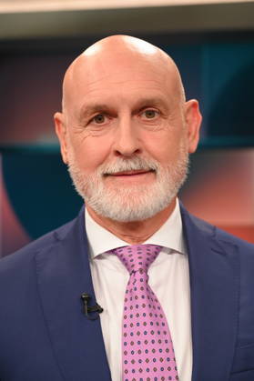 Gewerkschafter Volker Geyer, Bundesvorsitzender des Deutschen Beamtenbunds (dbb) : zu Gast in der ARD Talkshow Hart aber Fair mit dem Thema Lehrer, Polizisten, Verwaltung: Wozu brauchen wir noch Beamte?