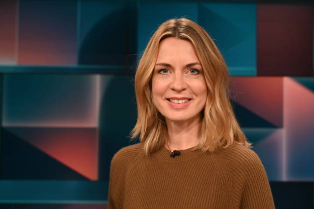 Journalistin Jessy Wellmer, Tagesthemen-Moderatorin, zu Gast in der ARD Talkshow Hart aber Fair mit dem Thema Lehrer, Polizisten, Verwaltung: Wozu brauchen wir noch Beamte?