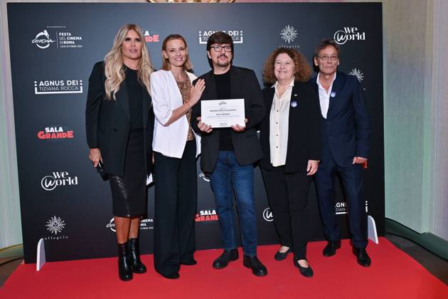 IPA89934711 - Rome: Allegrio Roma. Charity Event for WeWorld. Pictured: Tiziana Rocca, Christiane Filangeri, Ricky Memphis, Dina Taddia, Flavio Natalia  Copyright: xMaurizioxD Avanzox xDxAvanzo Provvisionato Landix IPA89934711
