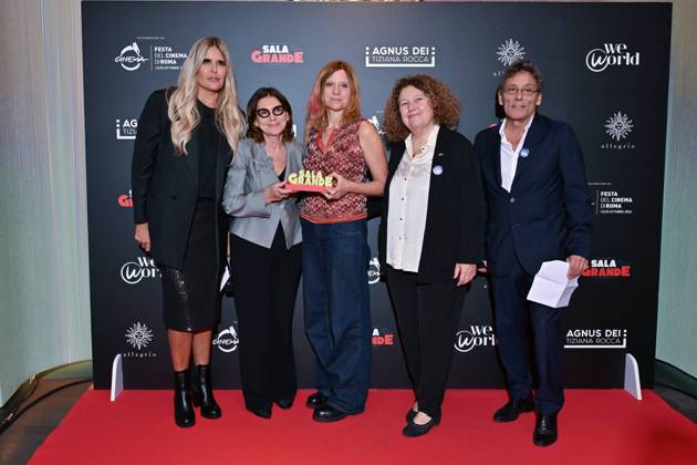 IPA89934730 - Rome: Allegrio Roma. Charity Event for WeWorld. Pictured: Tiziana Rocca, guest, Susanna Nicchiarelli, Dina Taddia, Flavio Natalia  Copyright: xMaurizioxD Avanzox xDxAvanzo Provvisionato Landix IPA89934730