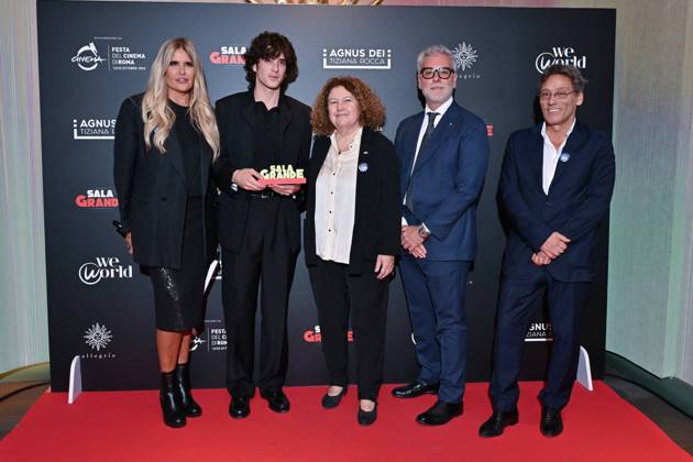 IPA89934739 - Rome: Allegrio Roma. Charity Event for WeWorld. Pictured: Tiziana Rocca, Nicolas Maupas, Dina Taddia, Federico Mollicone, Flavio Natalia  Copyright: xMaurizioxD Avanzox xDxAvanzo Provvisionato Landix IPA89934739