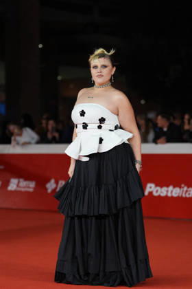 BigMama At 21st Rome Film Fest Premiere - Rome BigMama attends the red carpet premiere of the film Melania Rea during the 21st Rome Film Fest in Rome, Italy on October 19, 2026. Photo by Andrea Bracaglia ABACAPRESS.COM Rome Italy Italy  Copyright: xBracagliaxAndrea ABACAx