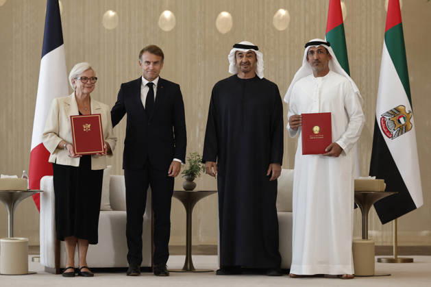President Macron Visits United Arab Emirates Sheikh Mohamed bin Zayed Al Nahyan, President of the United Arab Emirates (UAE), French President Emmanuel Macron, French Defence and Veterans Minister Catherine Vautrin and Mohamed Bin Mubarak Fadhel Al Mazrouei, the UAE Minister of State for Defence Affairs, attend a signing ceremony for bilateral defence agreements at Zayed International Airport in Abu Dhabi, United Arab Emirates, October 20, 2026. Photo by Benoit Tessier Pool ABACAPRESS.COM Abu Dhabi United Arab Emirates  Copyright: xTessierxBenoit Pool ABACAx