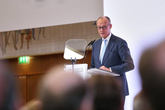 Berlin, Deutschland, 20.10.2026: ESMT: Invest in Germany Summit: Bundeskanzler Friedrich Merz (CDU) hält eine Rede Copyright: xdtsxNachrichtenagenturx dts_140065