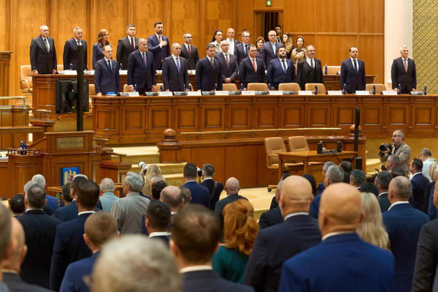 Luca Niculescu New Romanian Prime Minister Vote in Paliament Bucharest, Romania. 20th Oct, 2026: Luca Niculescu, prime minister‘designate, attends the vote on his cabinet in the Romanian Parliament. Bucharest Romania Copyright: xLucianxAlecux