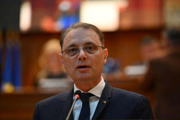Plenary session of the Romanian Parliament in Bucharest BUCHAREST, ROMANIA - OCTOBER 20: Prime Minister-designate Luca Niculescu, proposed by President of Romania Nicusor Dan, addresses a joint plenary session of the Romanian Parliament at the Palace of the Parliament in Bucharest, Romania on October 20, 2026. Niculescu presented his governing platform, fiscal reform agenda, and proposed cabinet lineup to lawmakers ahead of the vote of confidence. Alex Nicodim Anadolu Bucharest Romania. Editorial use only. Please get in touch for any other usage.  Copyright: x2026xAnadoluxAlexxNicodimx