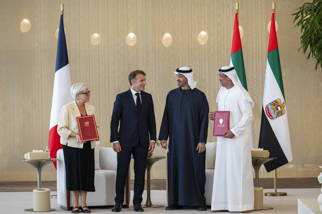 French President Emmanuel Macron in UAE ABU DHABI, UNITED ARAB EMIRATES - OCTOBER 20: (----EDITORIAL USE ONLY – MANDATORY CREDIT - UAE PRESIDENTIAL PALACE HANDOUT - NO MARKETING NO ADVERTISING CAMPAIGNS - DISTRIBUTED AS A SERVICE TO CLIENTS----) French President Emmanuel Macron meets with UAE President Sheikh Mohamed bin Zayed Al Nahyan at Zayed International Airport in Abu Dhabi, United Arab Emirates, on October 20, 2026. During the meeting, held as part of Macron s four-nation Gulf tour, the two leaders witnessed the exchange of a strategic defence partnership framework and memorandum of understanding between the UAE and France. UAE Presidential Palace Handout Anadolu Abu Dhabi United Arab Emirates. Editorial use only. Please get in Copyright: x2026xAnadoluxUAExPresidentialxPalace Handoutx
