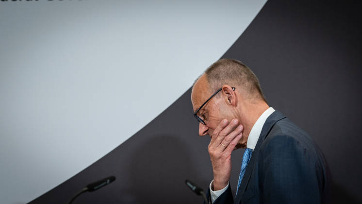 Bundeskanzler Friedrich Merz bei seinem Abschlussstatement;Invest in Germany Summit 2026 in der ESMT - European School of Management and Technology Berlin, Berlin Berlin Deutschland ESMT Berlin