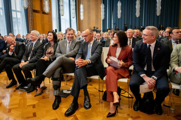 Invest in Germany Summit, Berlin, ESMT Invest in Germany Summit, Berlin, ESMT, Friedrich Merz, Bundeskanzler Katherina Reiche, Bundeswirtschaftsministerin Lars Klingbeil, Bundesfinanzminister Steffen Bilger, Bundesverkehrsminister Dorothee Bär, Bundesforschungsministerin Karsten Wildberger, Bundesdigitalminister Martin Blessing, Sonderbeauftragter für Investitionen Berlin Berlin GER