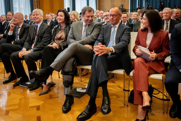 Invest in Germany Summit, Berlin, ESMT Invest in Germany Summit, Berlin, ESMT, Friedrich Merz, Bundeskanzler Katherina Reiche, Bundeswirtschaftsministerin Lars Klingbeil, Bundesfinanzminister Steffen Bilger, Bundesverkehrsminister Dorothee Bär, Bundesforschungsministerin Karsten Wildberger, Bundesdigitalminister Martin Blessing, Sonderbeauftragter für Investitionen Berlin Berlin GER