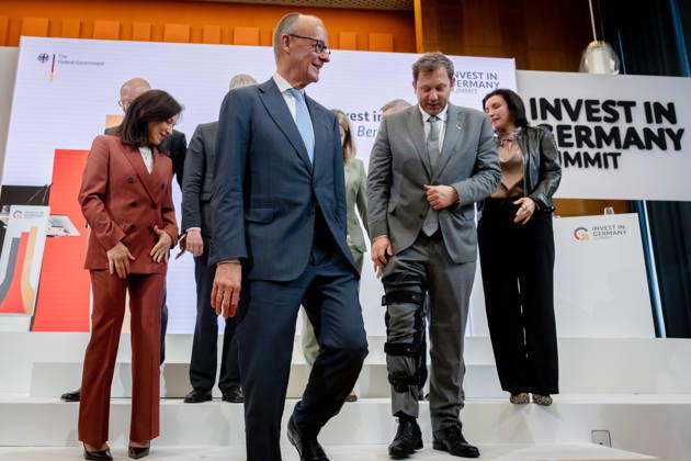 Invest in Germany Summit, Berlin, ESMT Invest in Germany Summit, Berlin, ESMT, Friedrich Merz, Bundeskanzler Katherina Reiche, Bundeswirtschaftsministerin Lars Klingbeil, Bundesfinanzminister Steffen Bilger, Bundesverkehrsminister Dorothee Bär, Bundesforschungsministerin Verena Hubertz, Bundesbauministerin Karsten Wildberger, Bundesdigitalminister Martin Blessing, Sonderbeauftragter für Investitionen Berlin Berlin GER