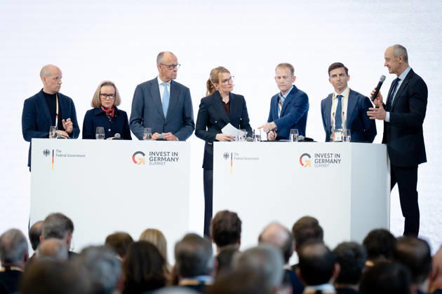 Invest in Germany Summit, Berlin, ESMT Invest in Germany Summit, Berlin, ESMT, Friedrich Merz, Bundeskanzler und Investoren Berlin Berlin GER